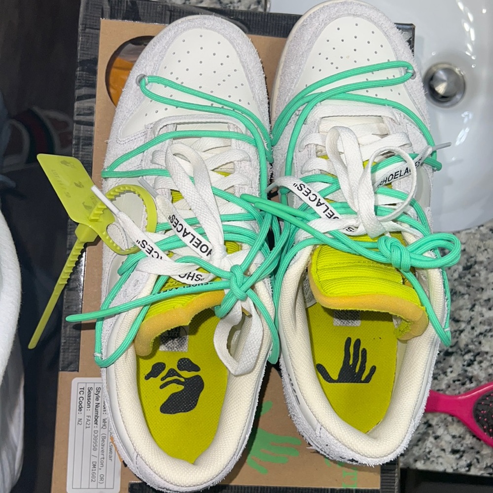 Nike x Off White Dunk Low Lot 14 of 50 AUTHENTIC USED 3 times 10/10 condition - Picture 2 of 3